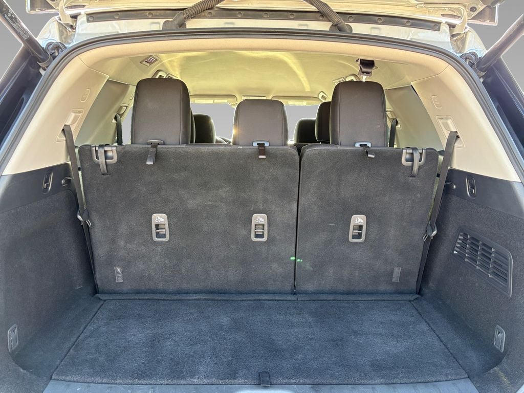 2025 Nissan Pathfinder SV FWD