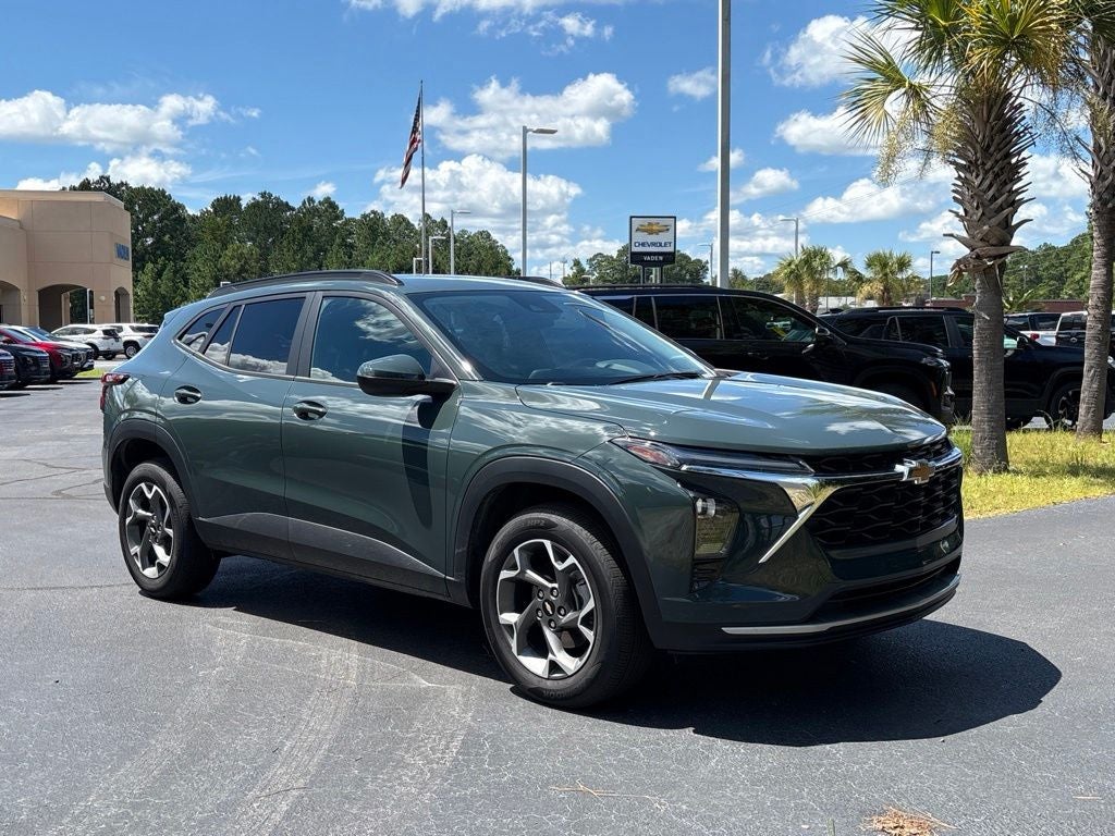 2026 Chevrolet Trax FWD LT