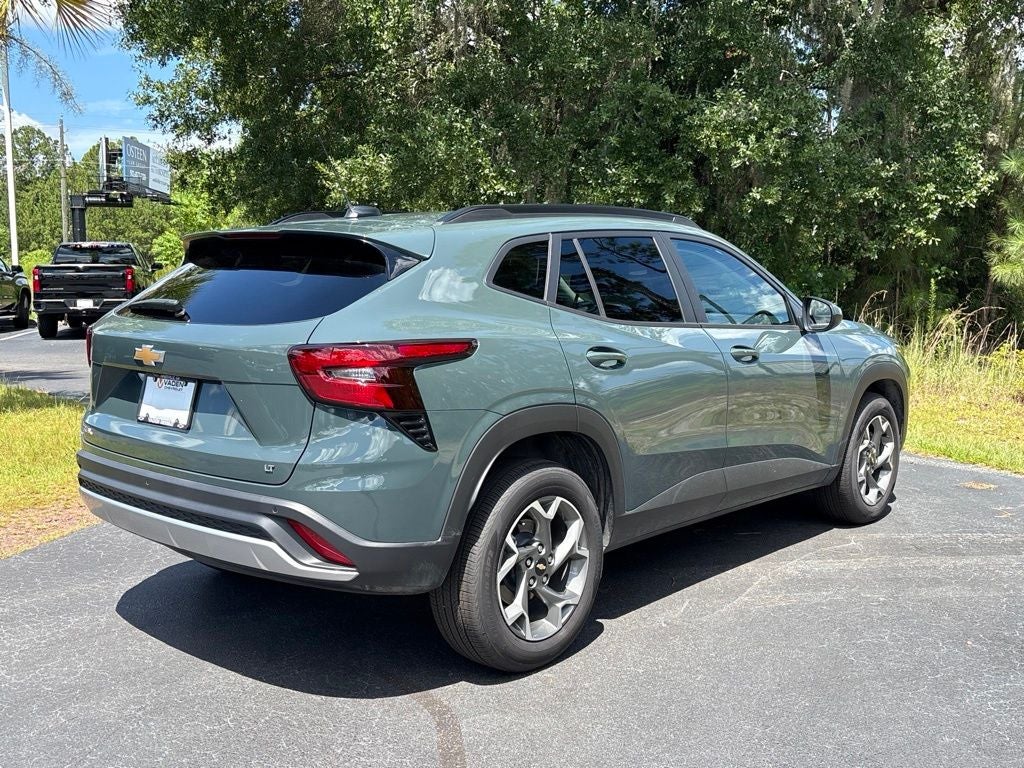 2026 Chevrolet Trax FWD LT