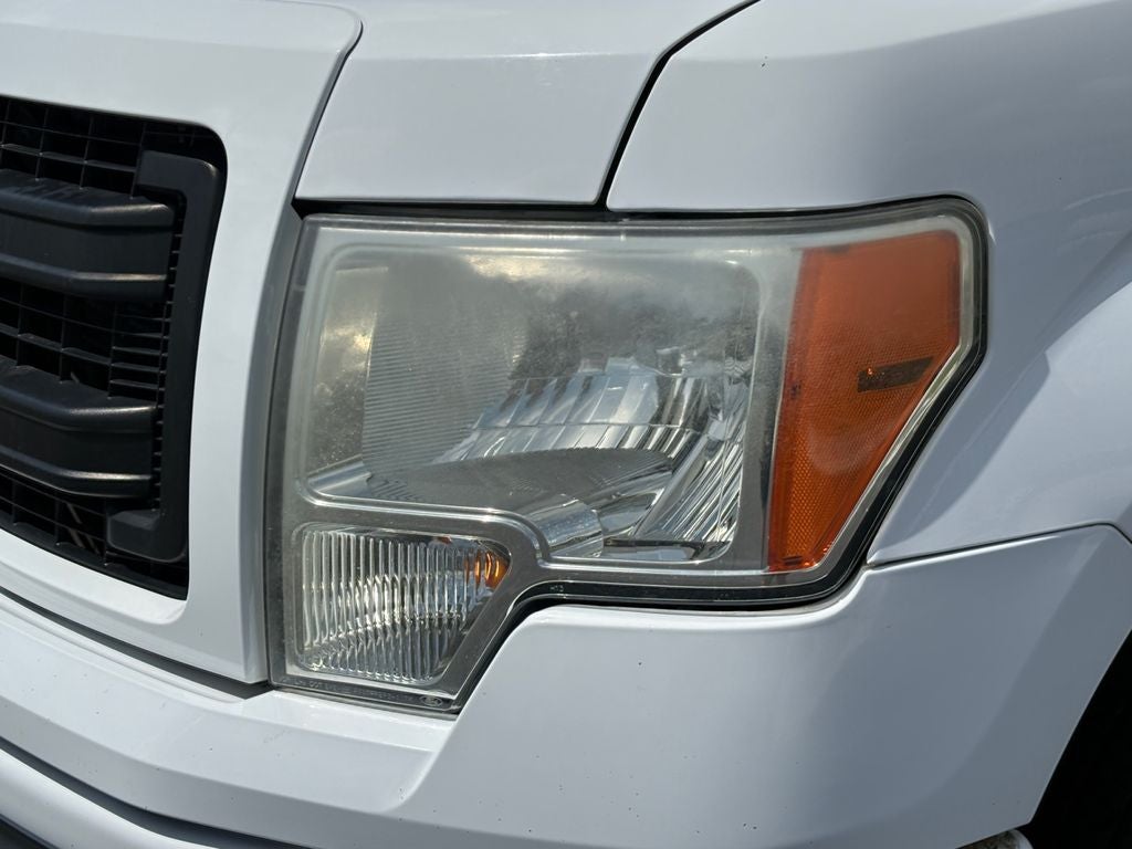 2014 Ford F-150 Base