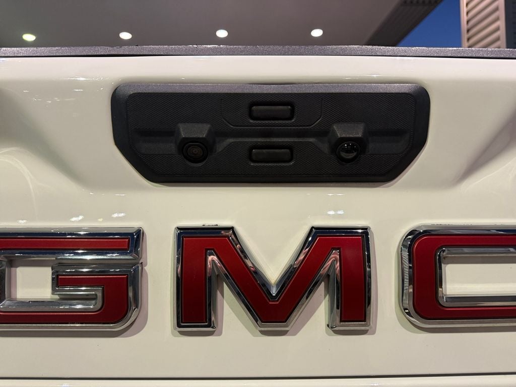 2023 GMC Sierra SLE