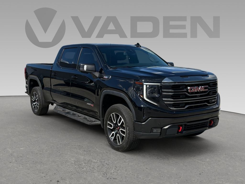2023 GMC Sierra AT4