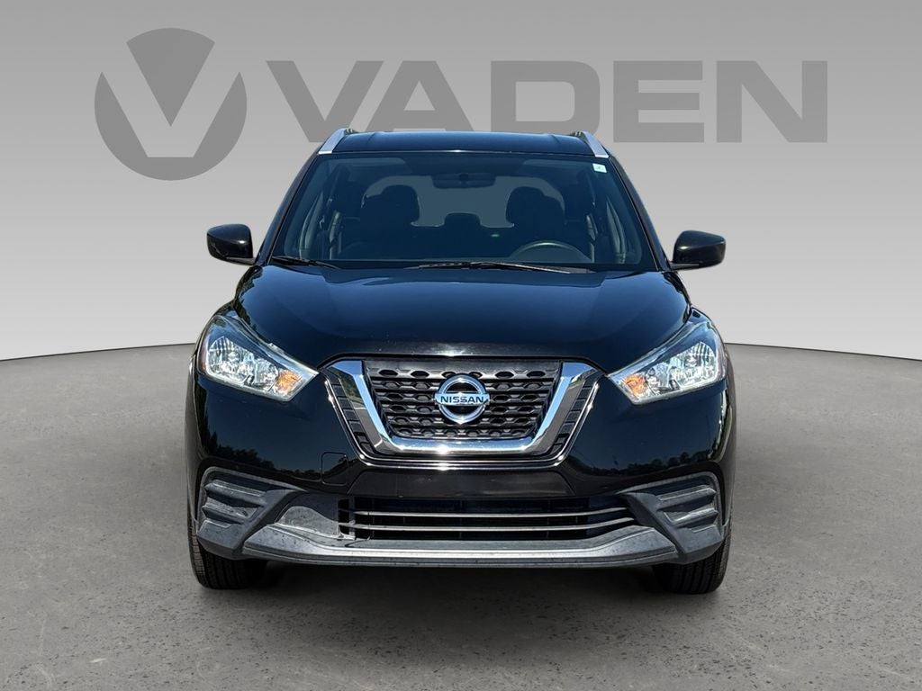 2019 Nissan Kicks S