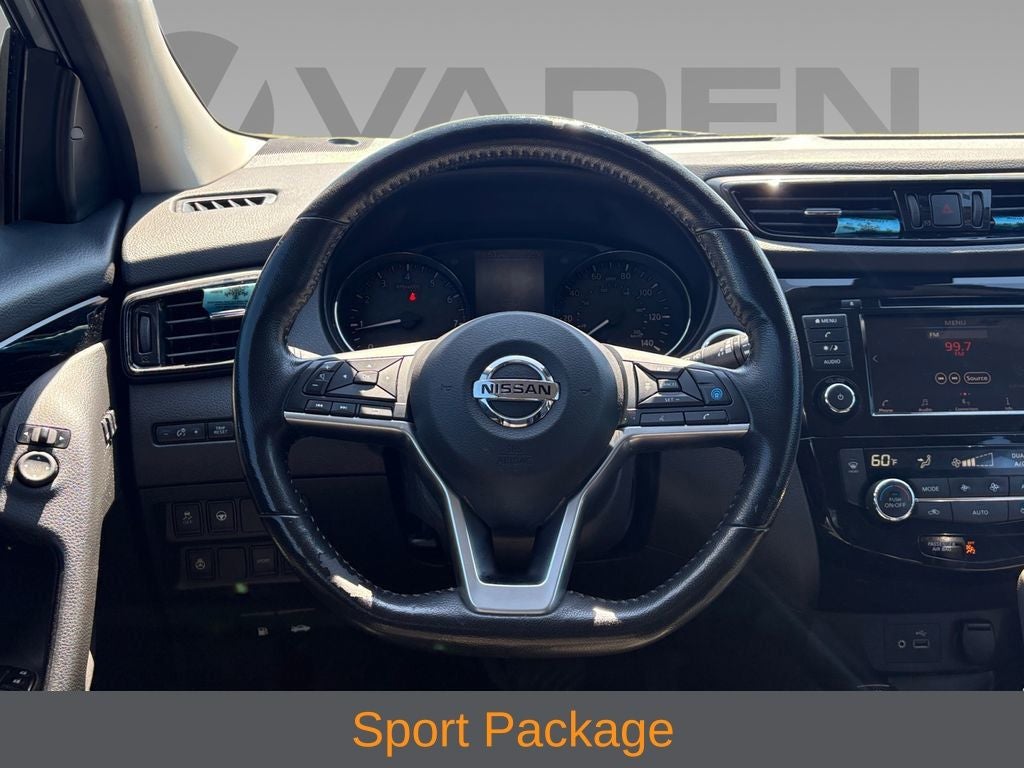 2022 Nissan Rogue Sport SV