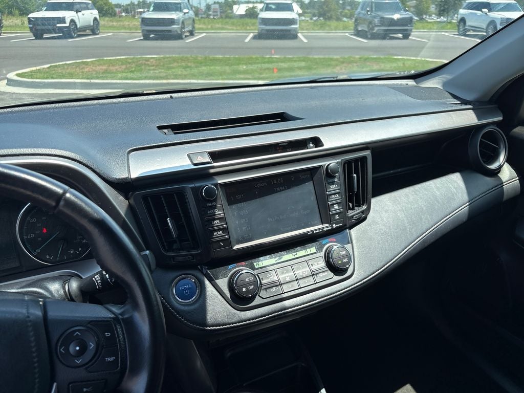 2016 Toyota RAV4 Hybrid XLE