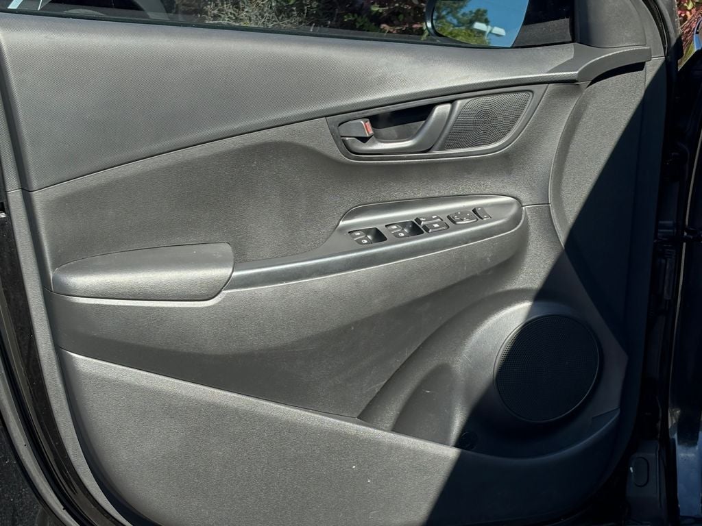 2022 Hyundai Kona SE