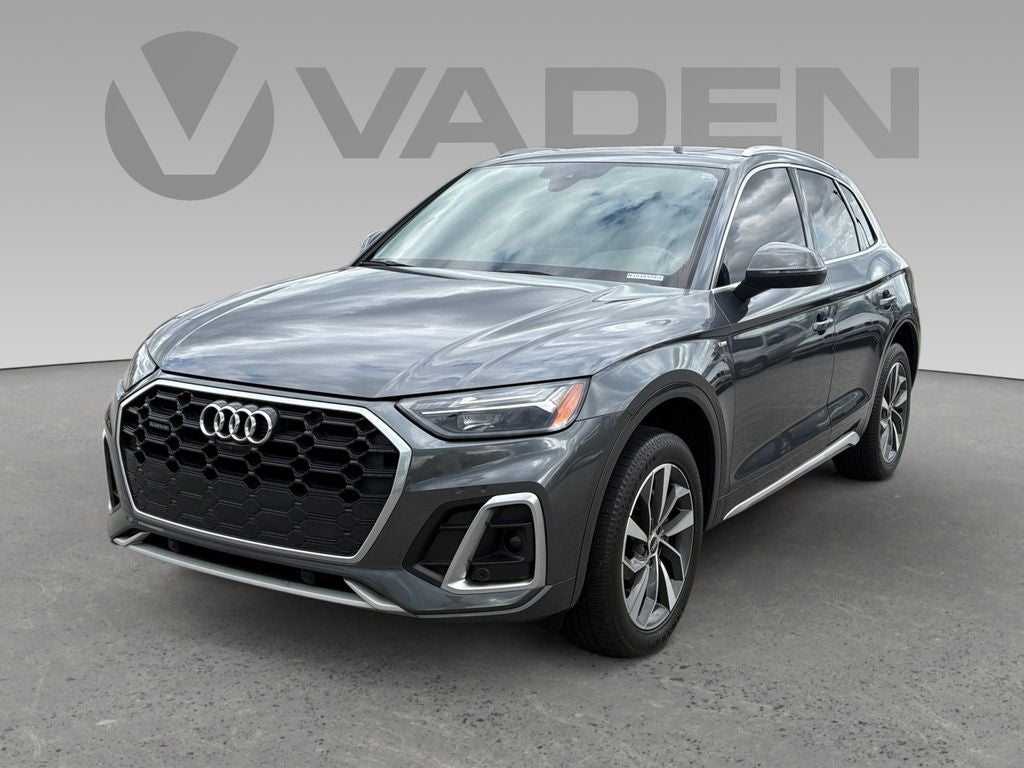 2022 Audi Q5 S line Premium Plus