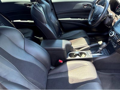 2020 Acura ILX w/Premium/A-SPEC Pkg
