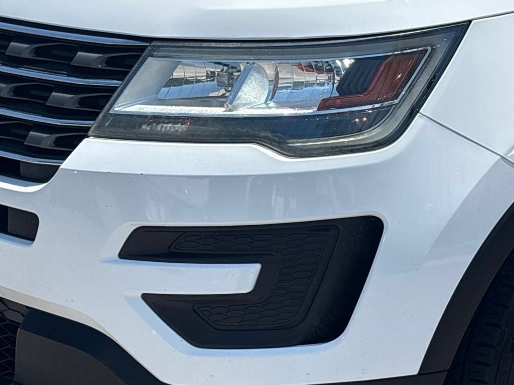 2017 Ford Explorer Base