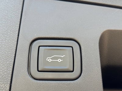 2023 Cadillac XT4 AWD Premium Luxury
