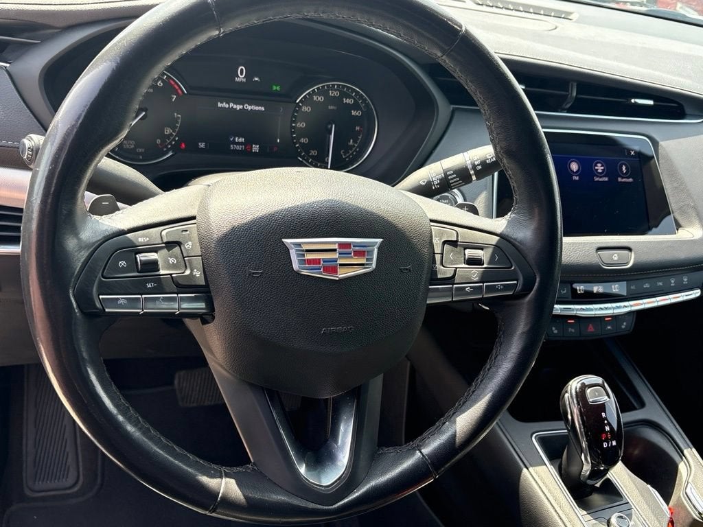 2023 Cadillac XT4 AWD Premium Luxury