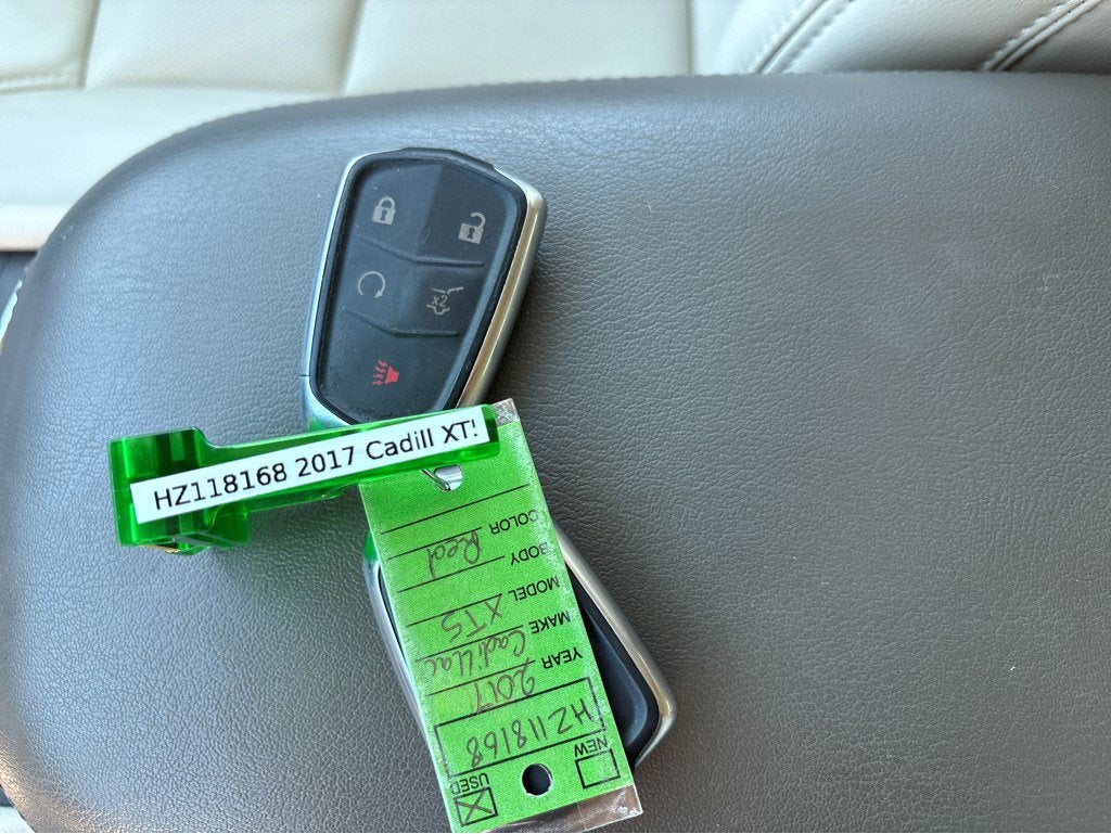 2017 Cadillac XT5 Luxury FWD