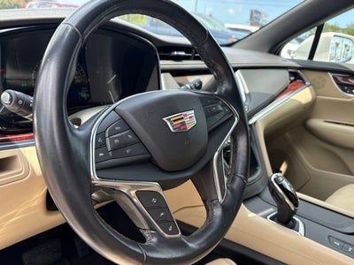 2018 Cadillac XT5 Premium Luxury FWD