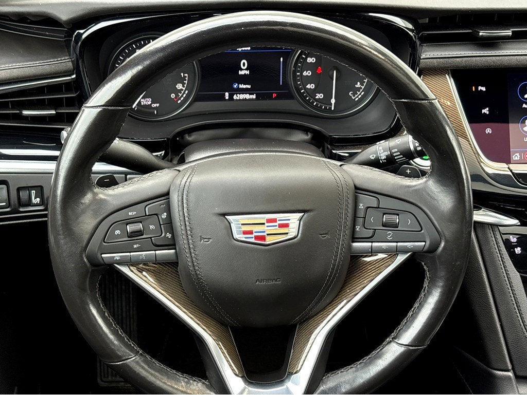 2022 Cadillac XT6 Premium Luxury