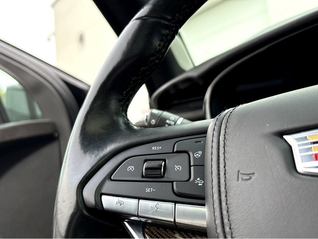 2022 Cadillac XT6 Premium Luxury