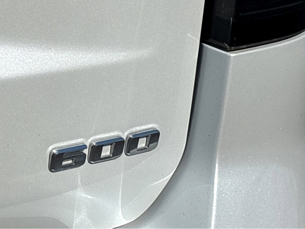 2022 Cadillac Escalade ESV Luxury