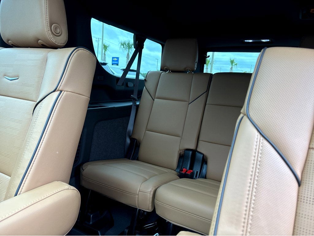 2026 Cadillac Escalade ESV Luxury