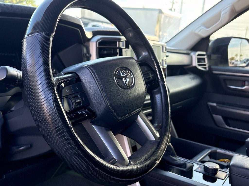 2022 Toyota Tundra 2WD SR5