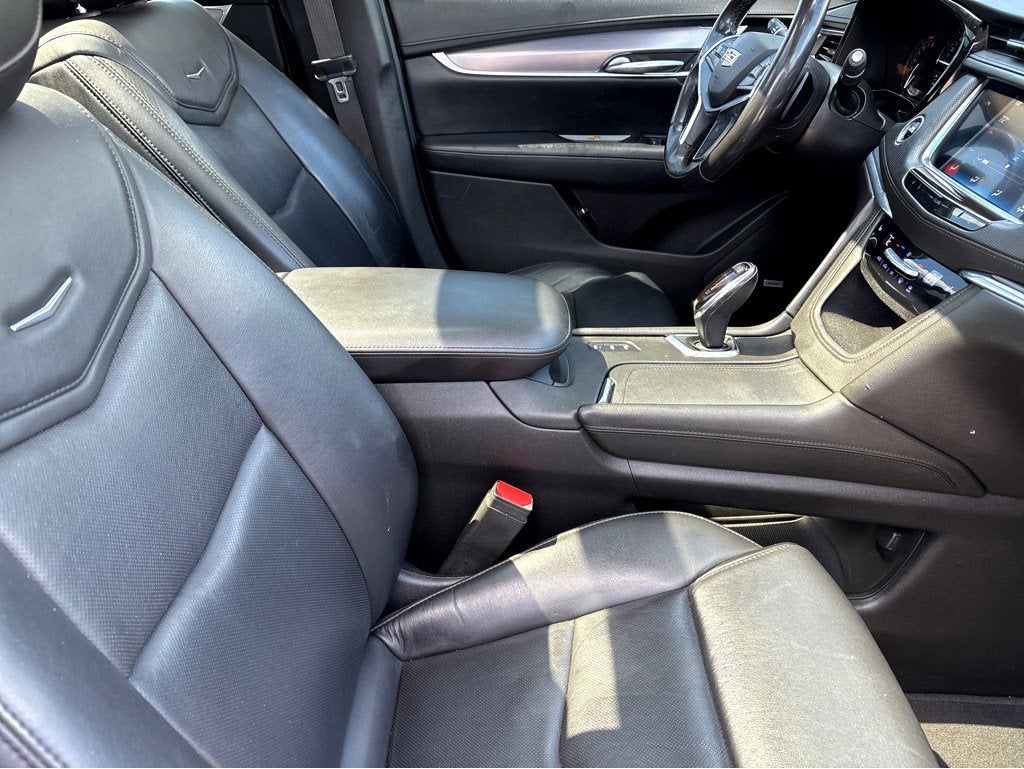 2018 Cadillac XT5 Luxury AWD