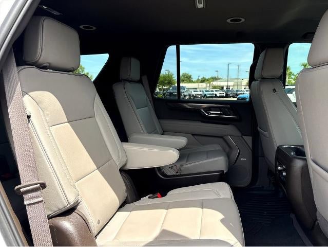2025 GMC Yukon Elevation
