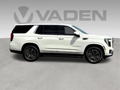 2025 GMC Yukon Elevation