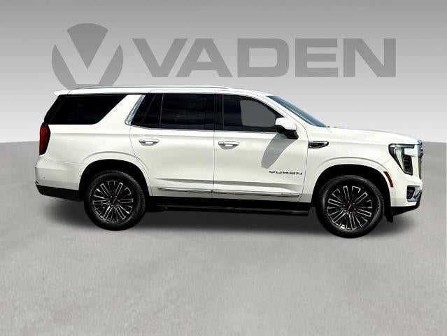 2025 GMC Yukon Elevation
