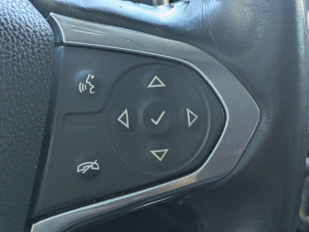 2020 Chevrolet Traverse Base