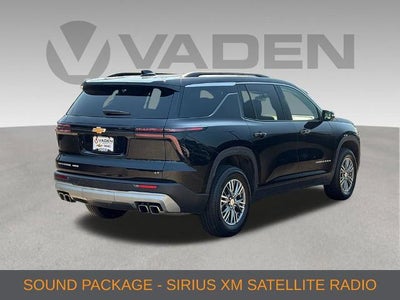2024 Chevrolet Traverse LT