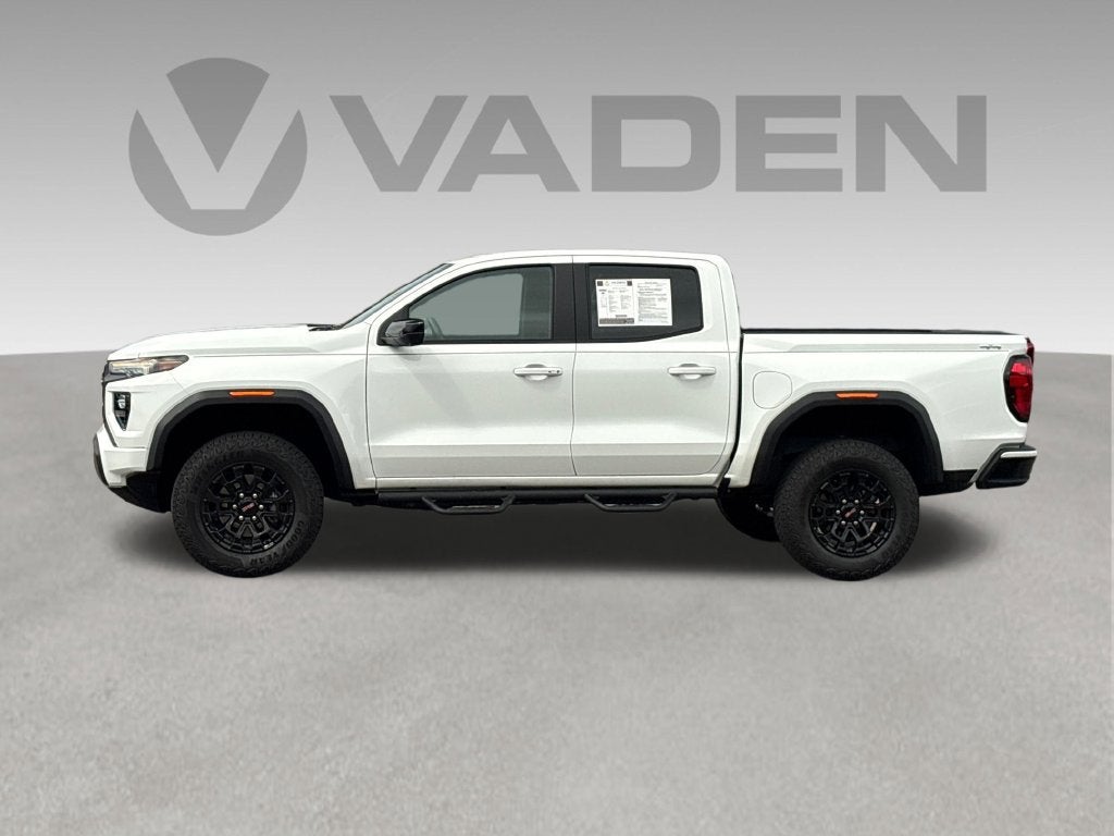 2026 GMC Canyon Base