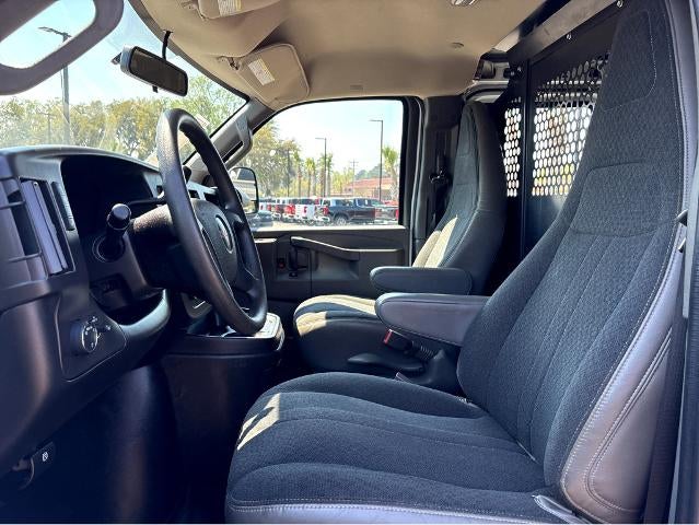 2021 GMC Savana Cargo 2500 Base