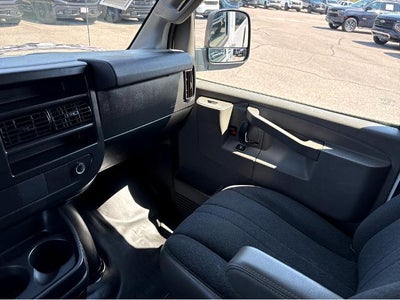 2021 GMC Savana Cargo 2500 Base