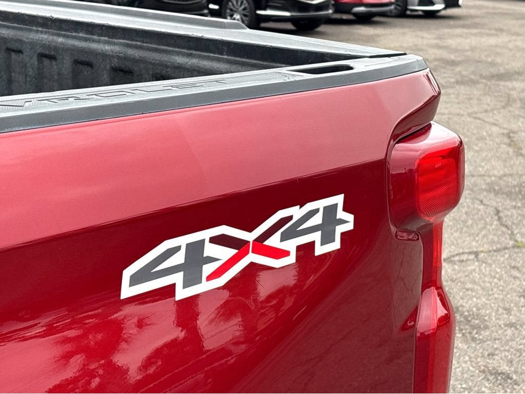2021 Chevrolet Silverado 1500 Base
