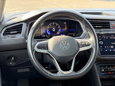 2023 Volkswagen Tiguan Base