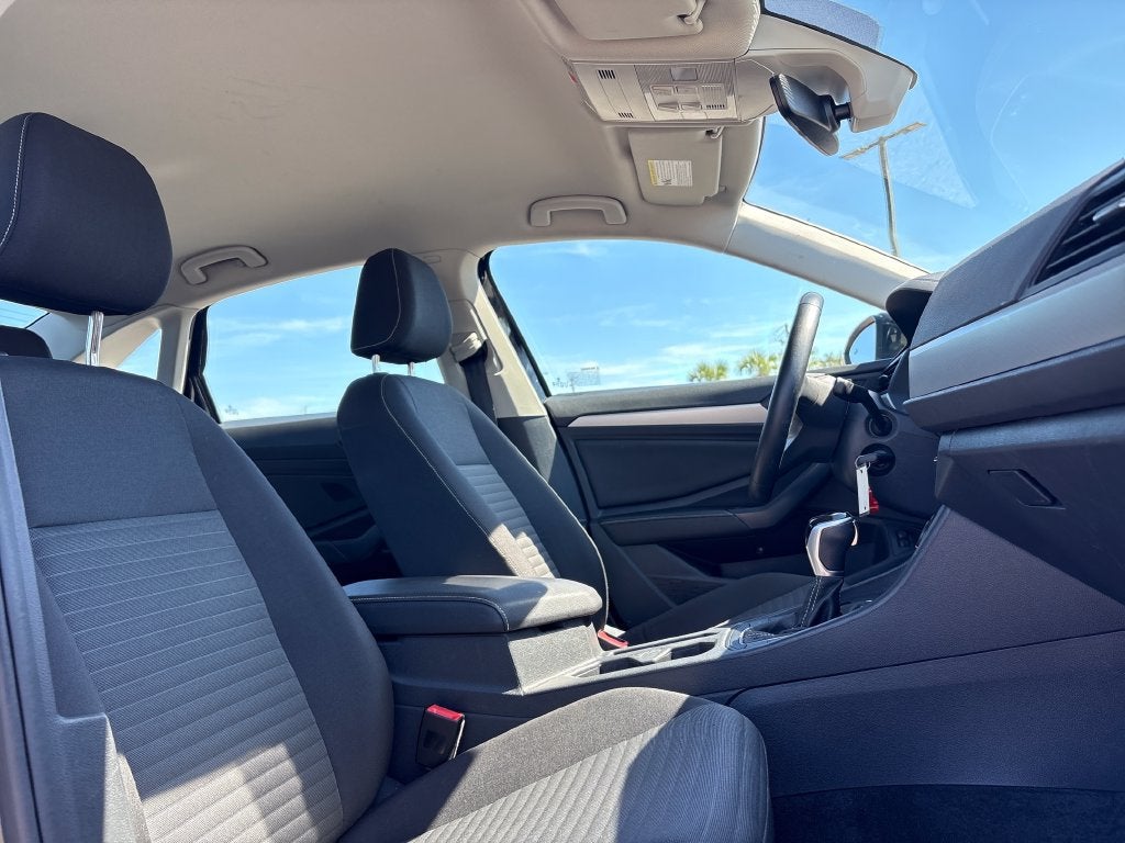2024 Volkswagen Jetta Base