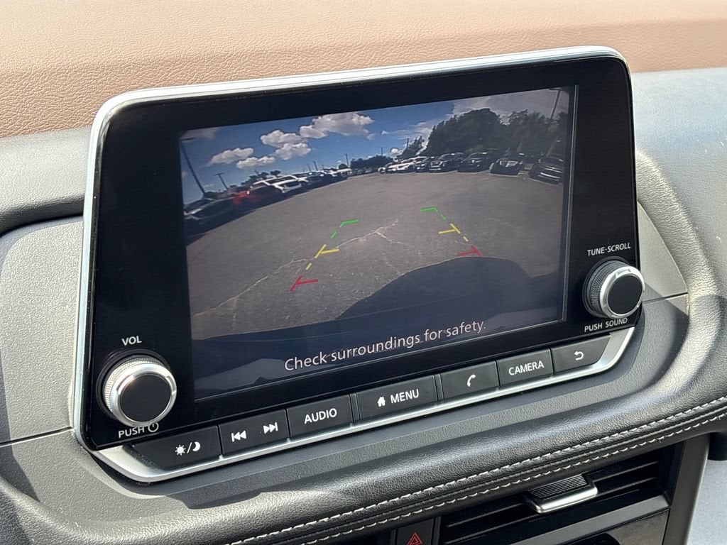 2023 Nissan Rogue Base