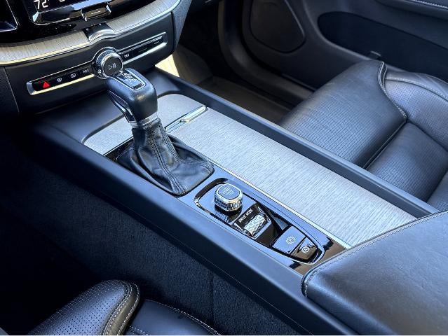 2021 Volvo XC60 Inscription