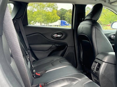 2023 Jeep Cherokee Altitude Lux