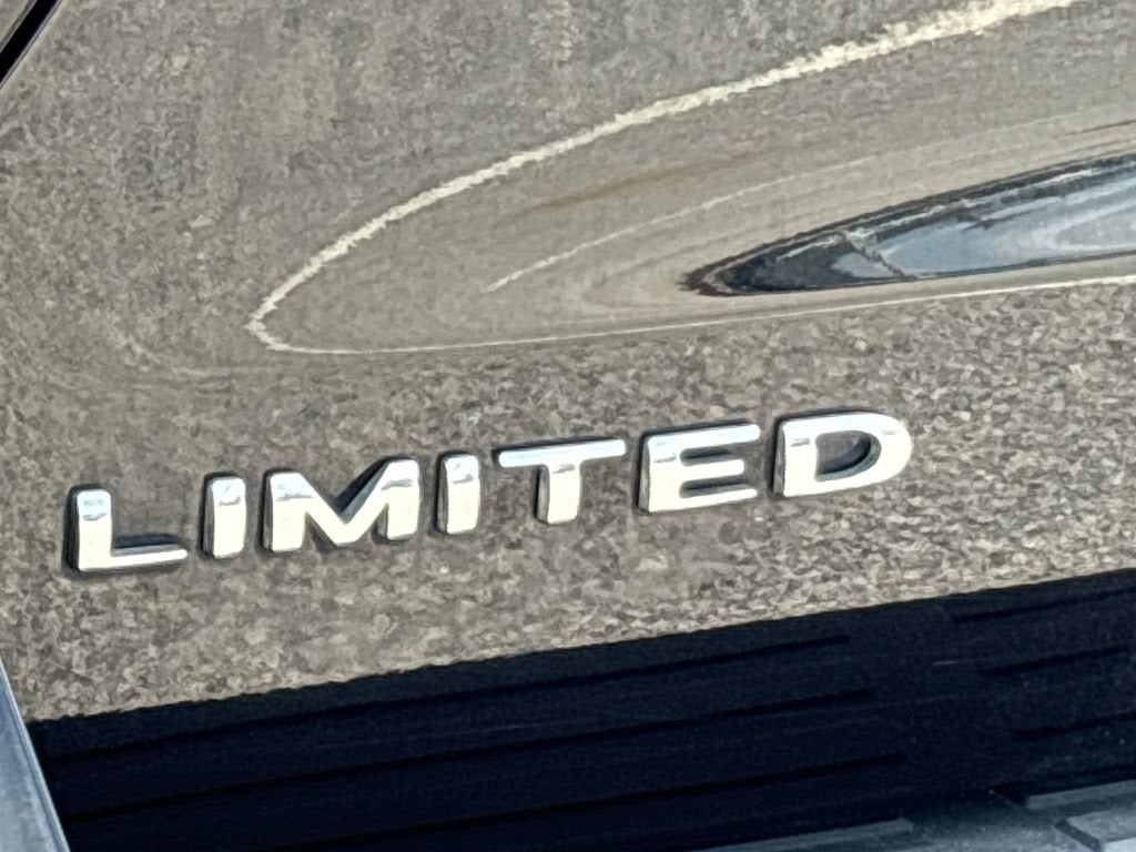 2024 Ford Expedition Max Base