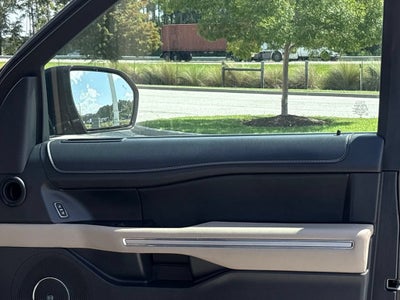 2024 Ford Expedition Max Base
