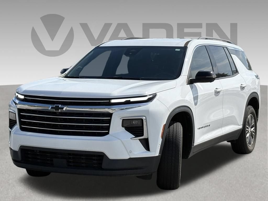 2024 Chevrolet Traverse Base