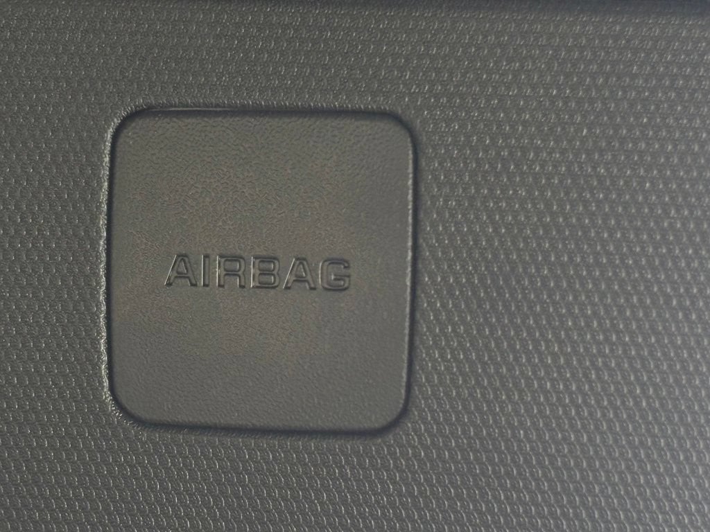 2024 Chevrolet Traverse Base