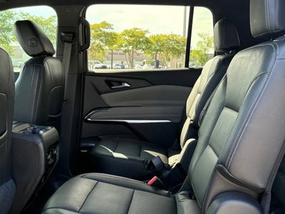 2024 Chevrolet Traverse Base