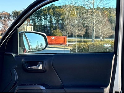 2022 Toyota Tacoma 4WD SR