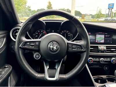 2022 Alfa Romeo Giulia Ti