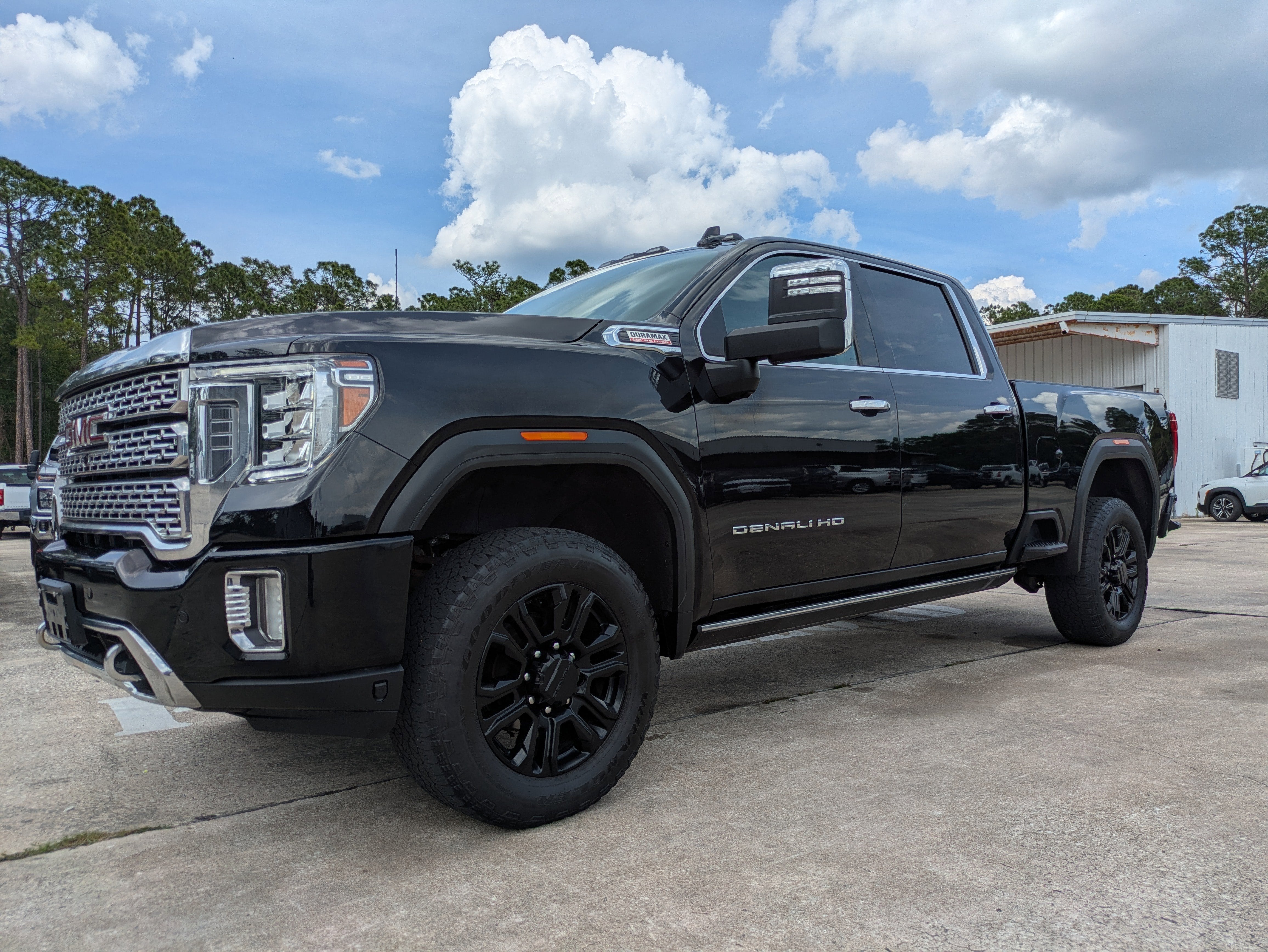 2023 GMC Sierra 3500 HD Denali