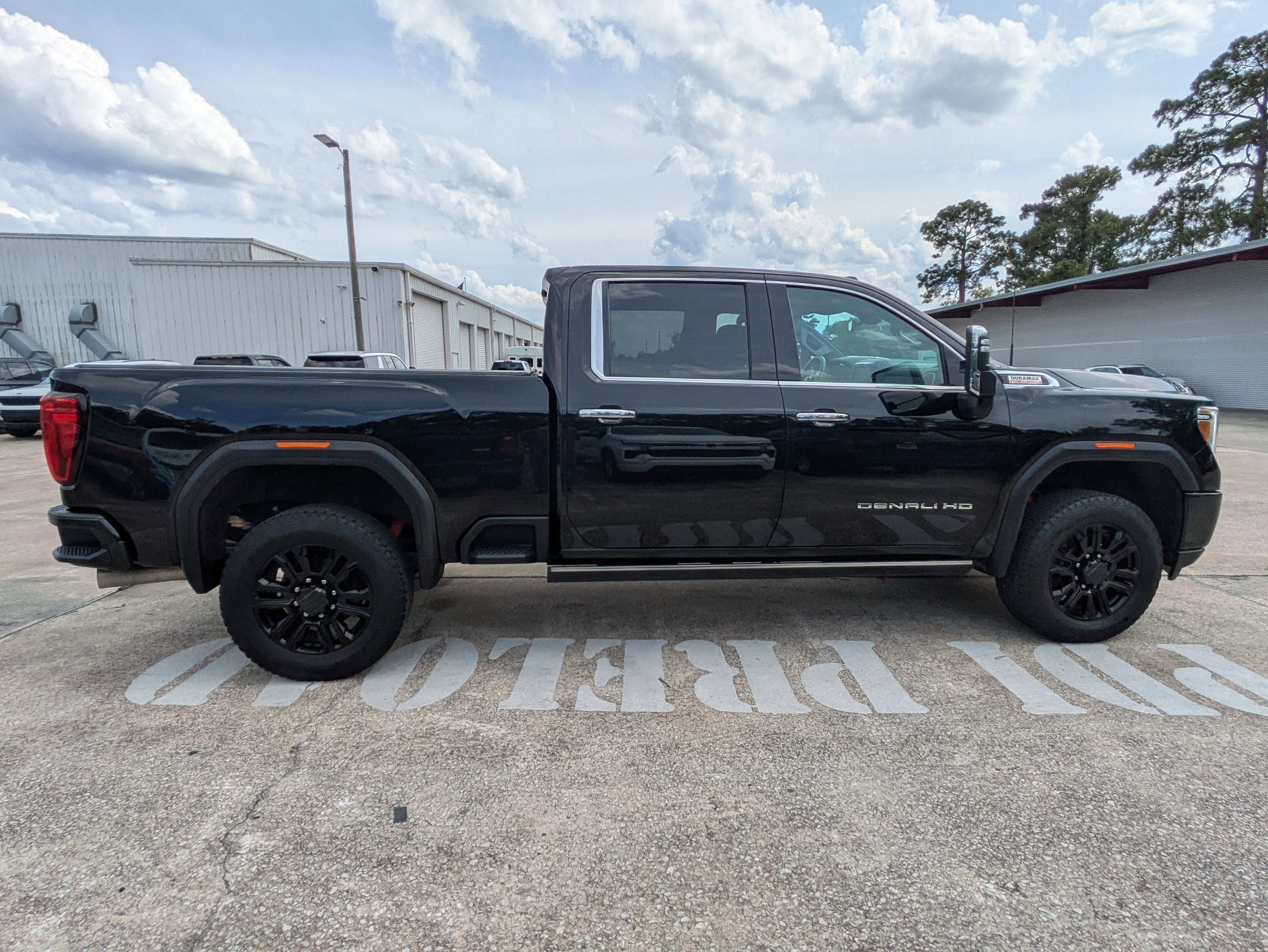 2023 GMC Sierra 3500 HD Denali