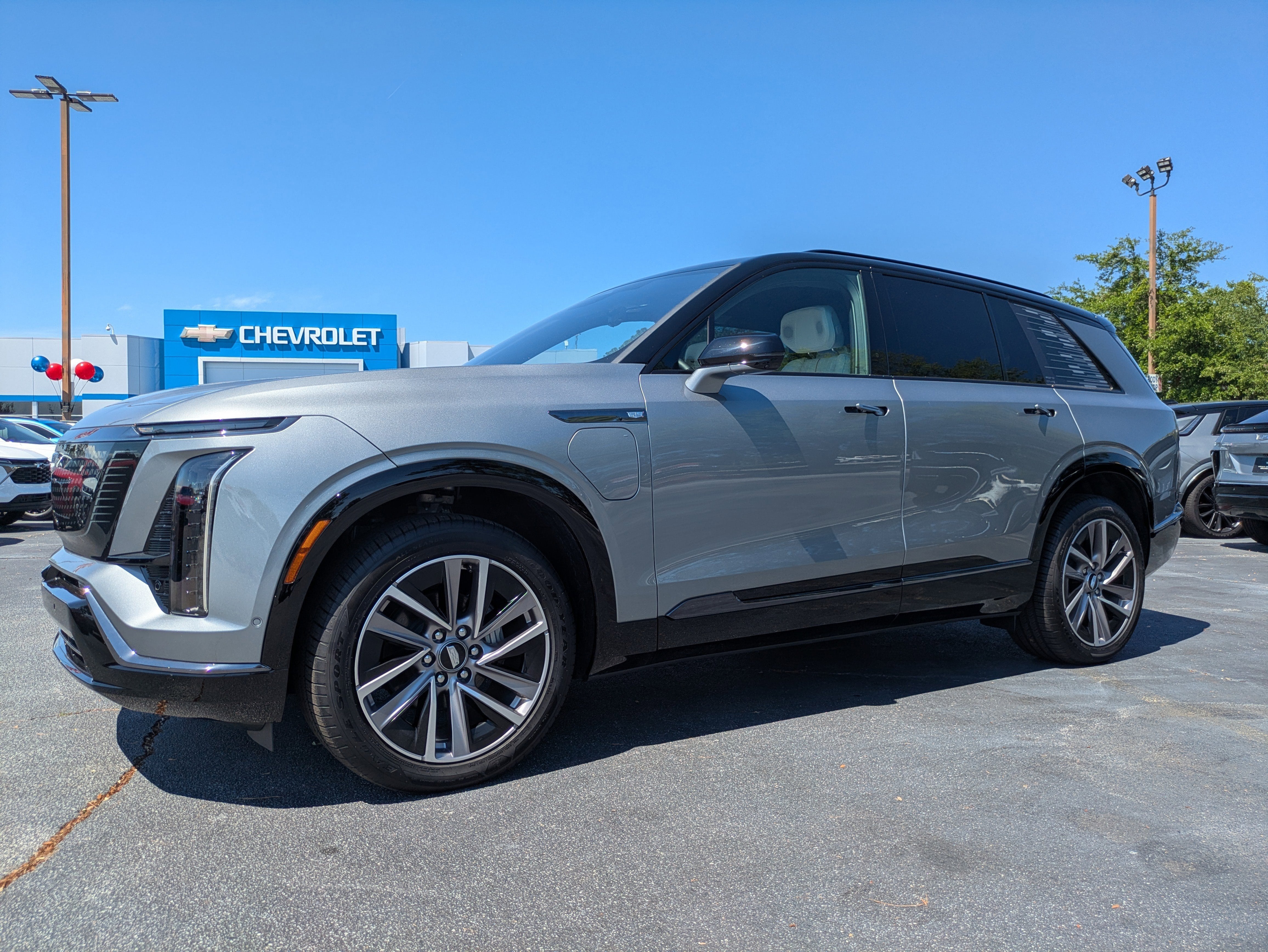 2026 Cadillac VISTIQ Sport