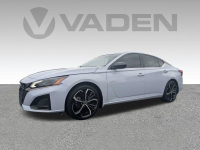2023 Nissan Altima SR FWD