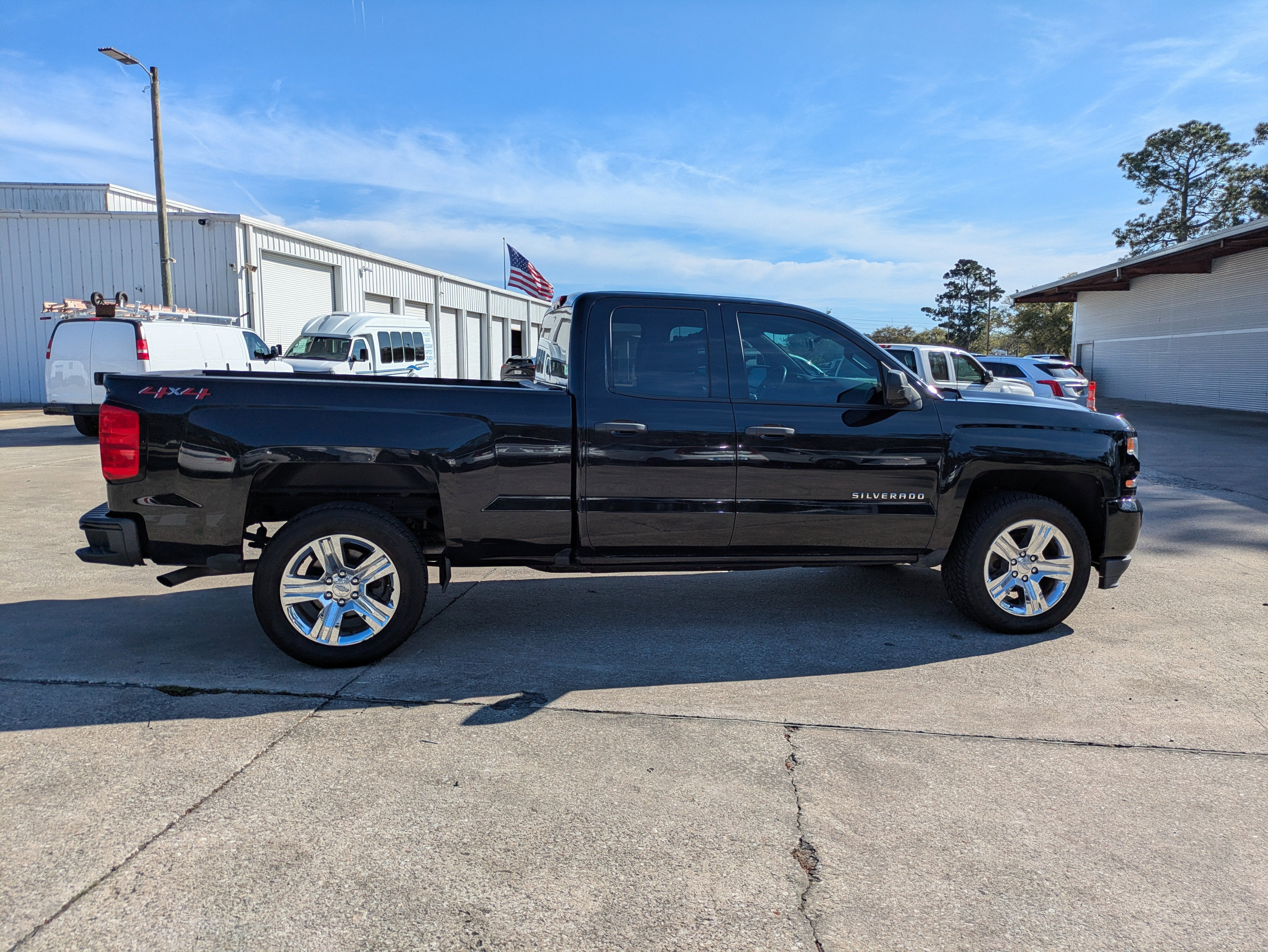 2019 Chevrolet Silverado LD Custom