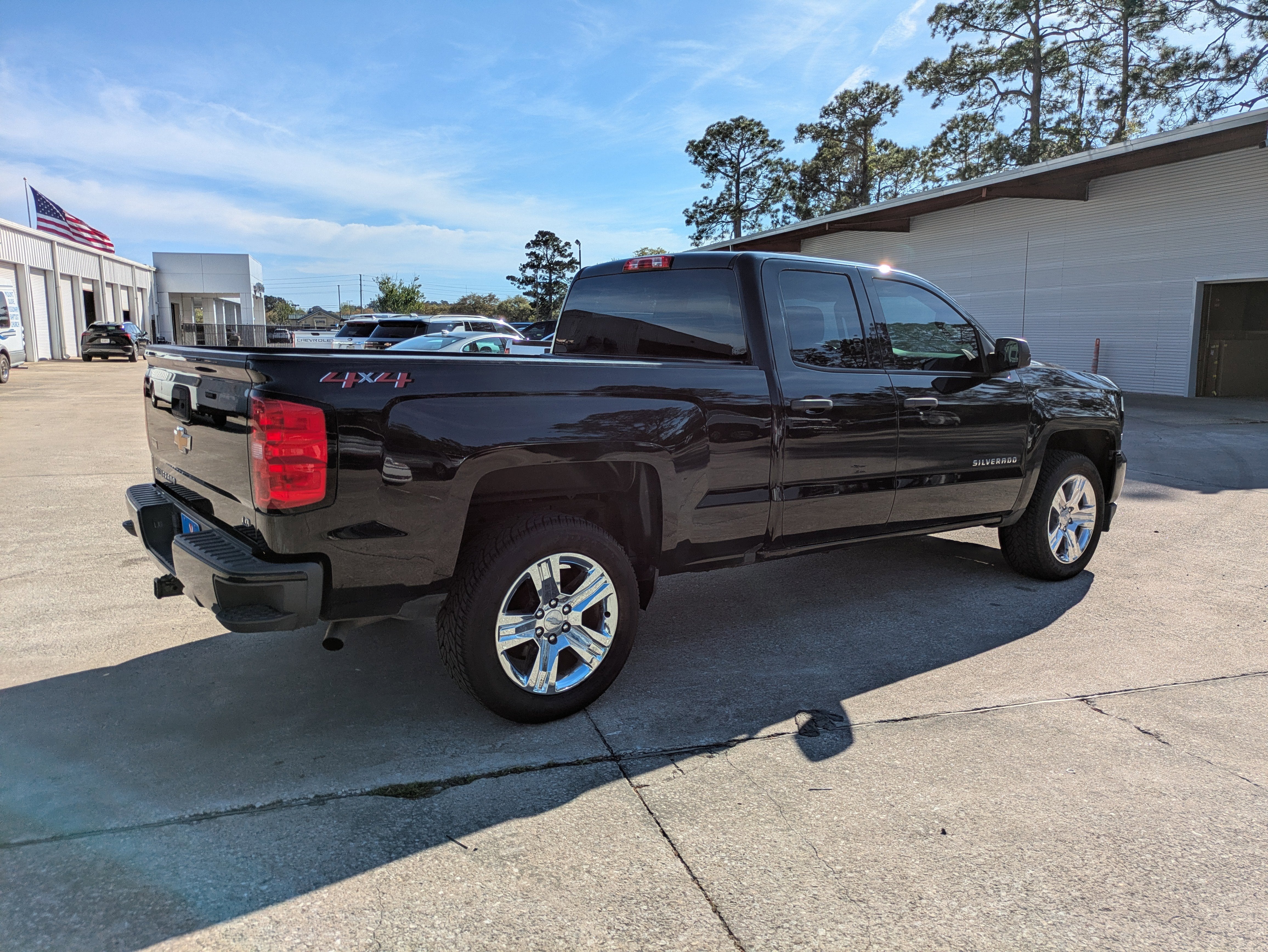2019 Chevrolet Silverado LD Custom